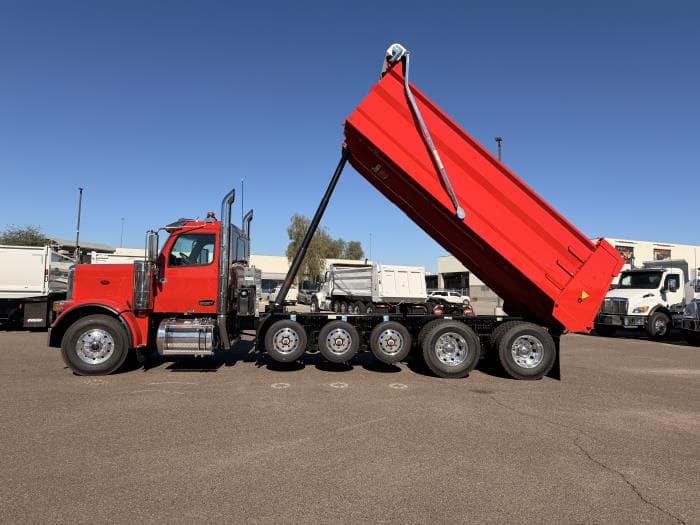 2026 Peterbilt 589 — photo 5