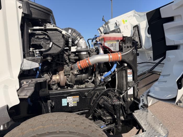 2026 Peterbilt 567 — photo 15