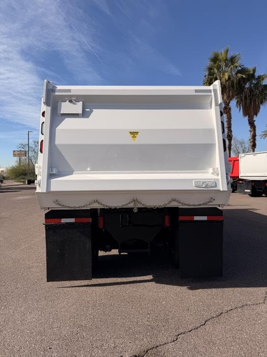 2026 Peterbilt 567 — photo 7