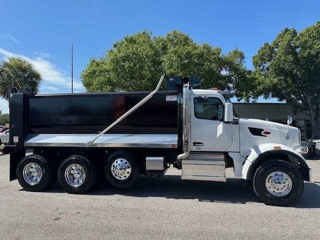 2026 Peterbilt 567 — photo 7