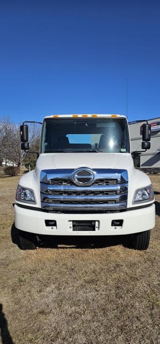 2026 Hino L6 — photo 3