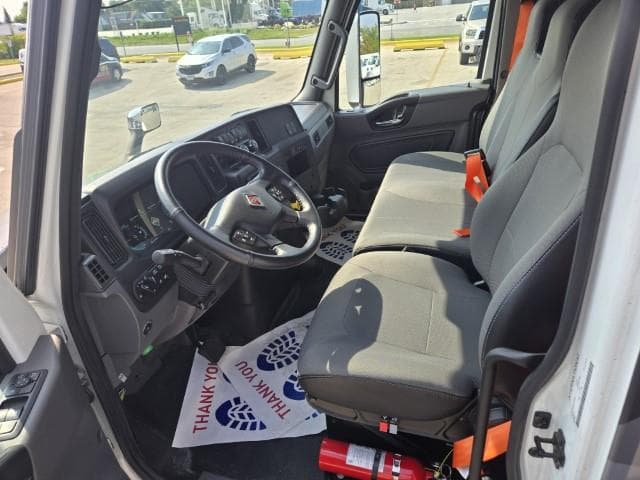 2023 International — photo 7