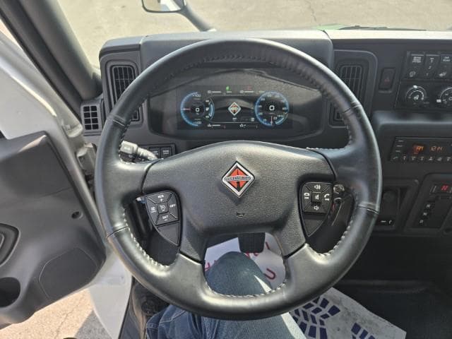 2023 International — photo 11