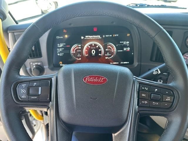 2026 Peterbilt 567 — photo 12