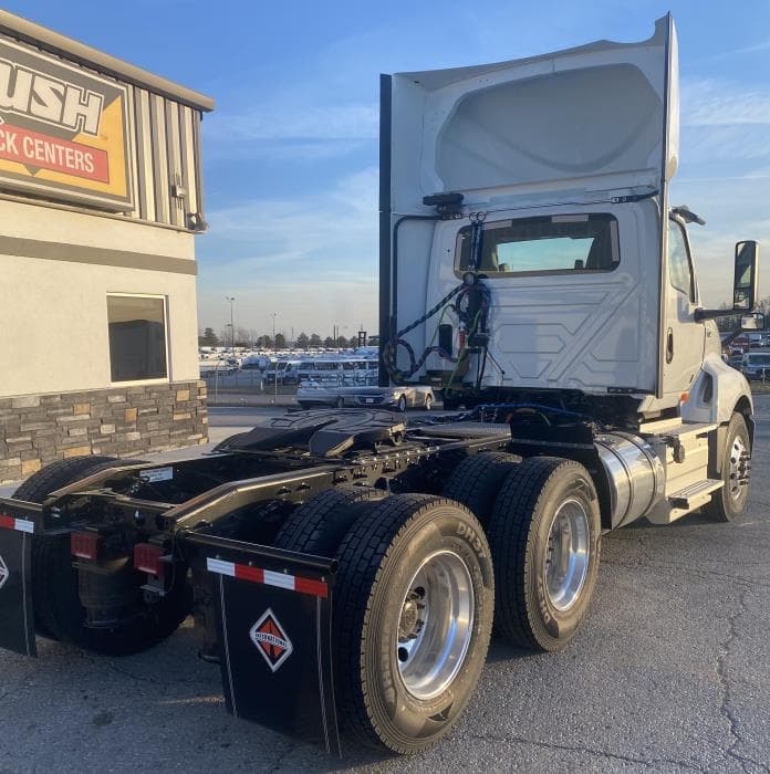 2026 International LT — photo 7