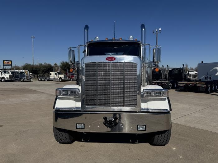 2026 Peterbilt 589 — photo 6