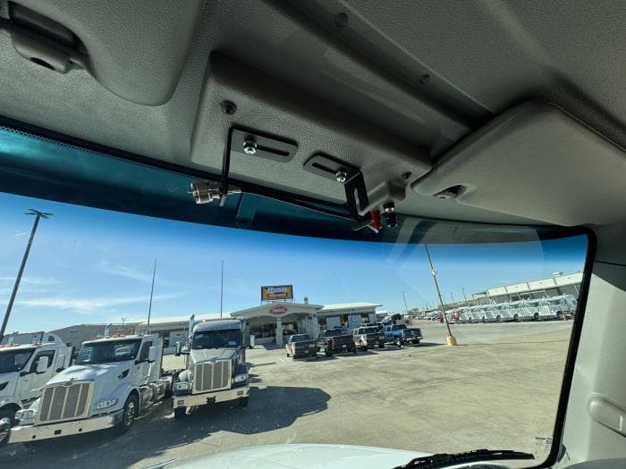 2026 Peterbilt 567 — photo 20