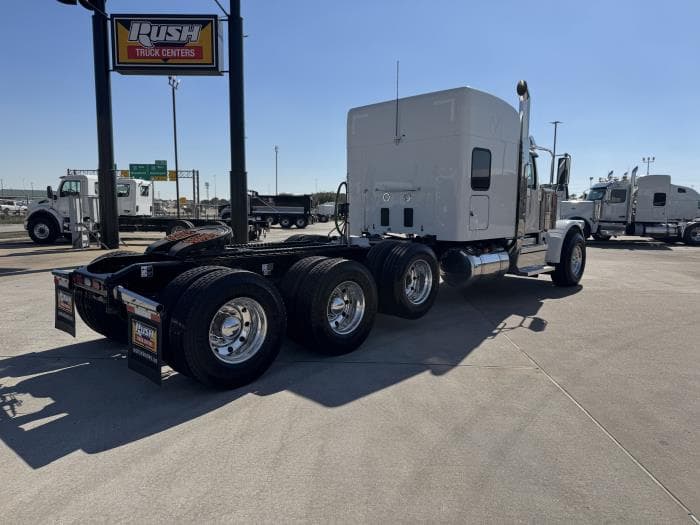 2026 Peterbilt 589 — photo 12