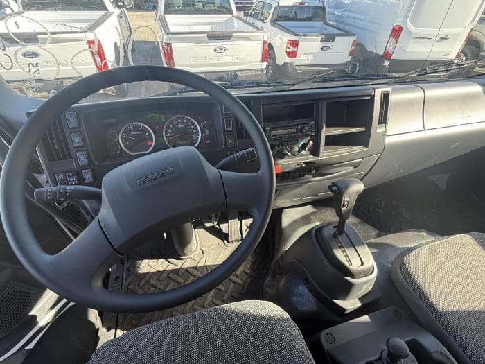 2025 Isuzu FTR — photo 12