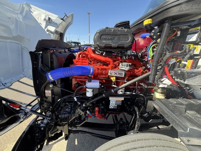 2026 Peterbilt 579 — photo 19