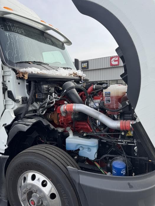 2026 International LT — photo 11