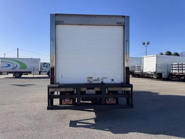 2019 Isuzu NPR — photo 7