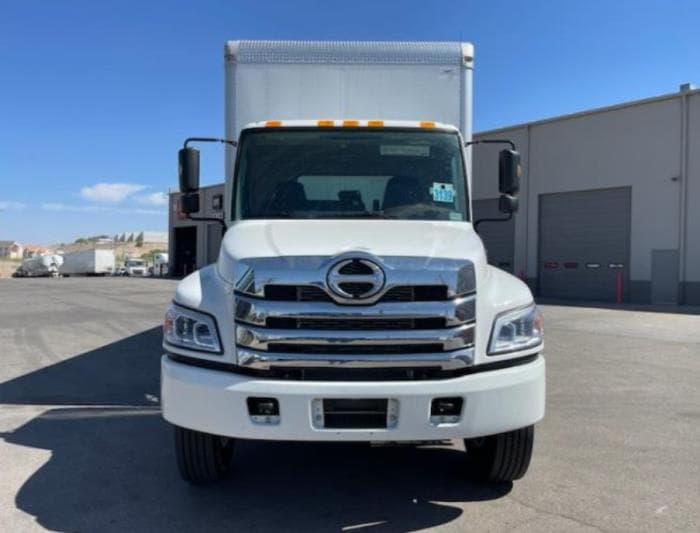 2026 Hino L6 — photo 3