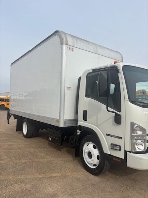 2022 Isuzu NPR — photo 6