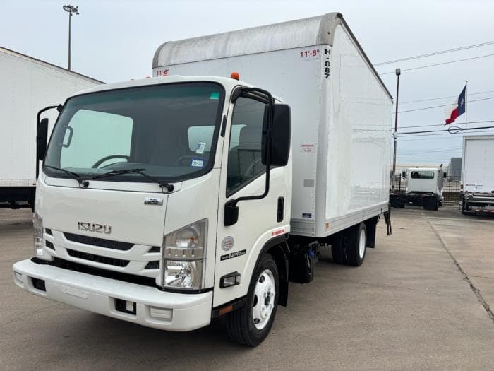 2022 Isuzu NPR — photo 8