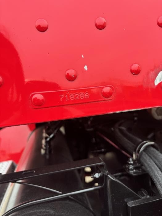 2020 Peterbilt 348 — photo 8