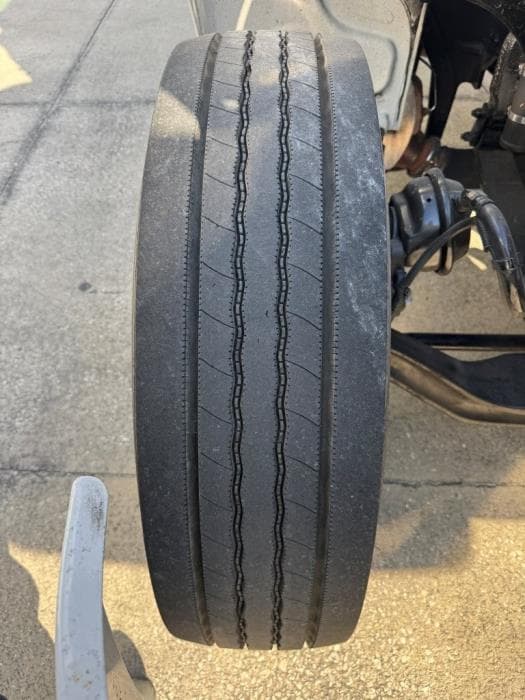 2020 Peterbilt 337 — photo 22