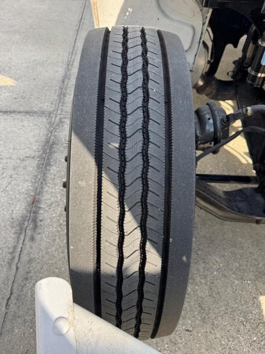 2020 Peterbilt 337 — photo 20