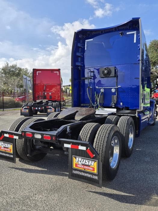 2022 Peterbilt 579 — photo 10