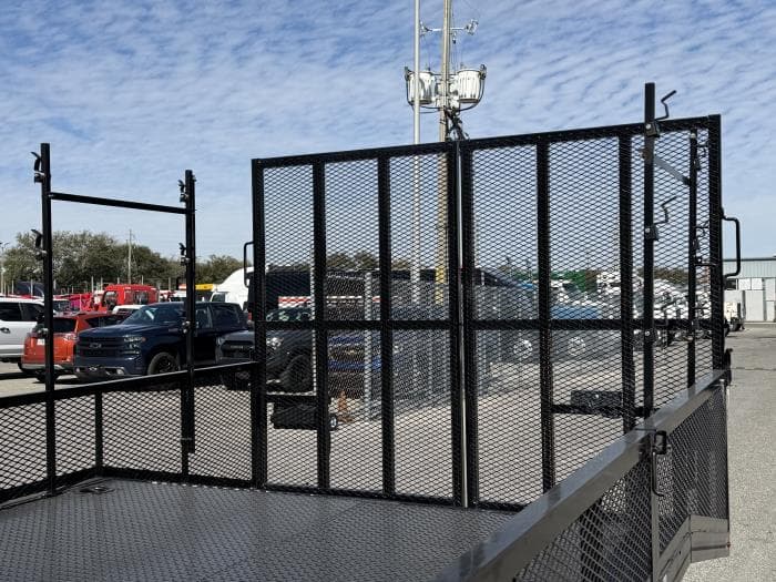 2026 Isuzu NPR — photo 15