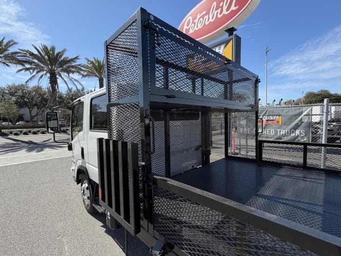 2026 Isuzu NPR — photo 16