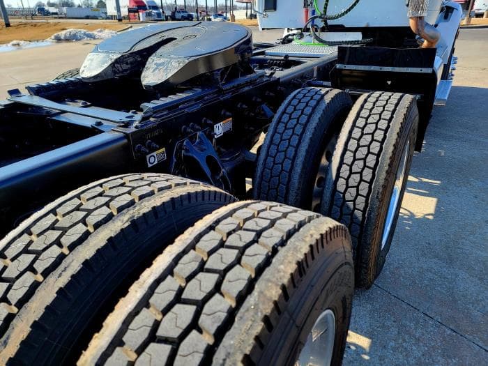 2021 Peterbilt 579 — photo 17