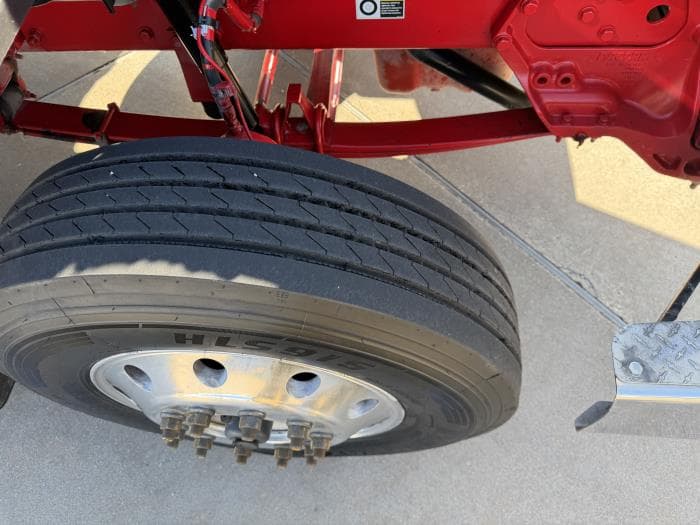 2023 Peterbilt 567 — photo 21