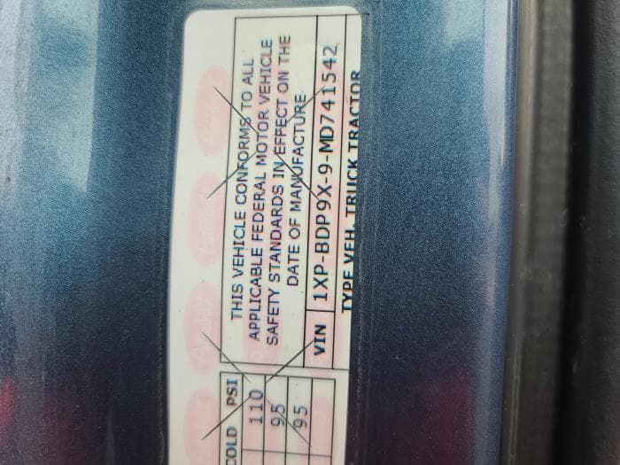 2021 Peterbilt 579 — photo 29