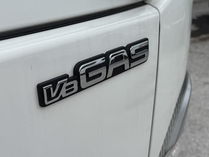 2025 Isuzu NRR — photo 5