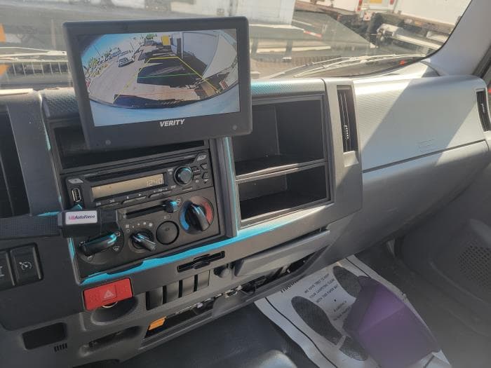 2019 Isuzu NRR — photo 4