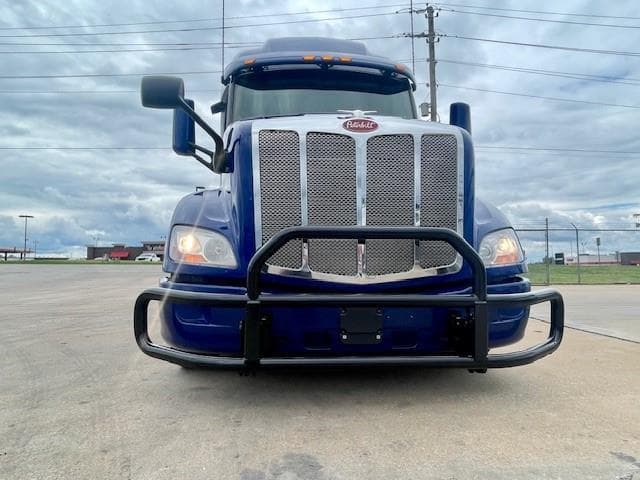 2022 Peterbilt 579 — photo 6