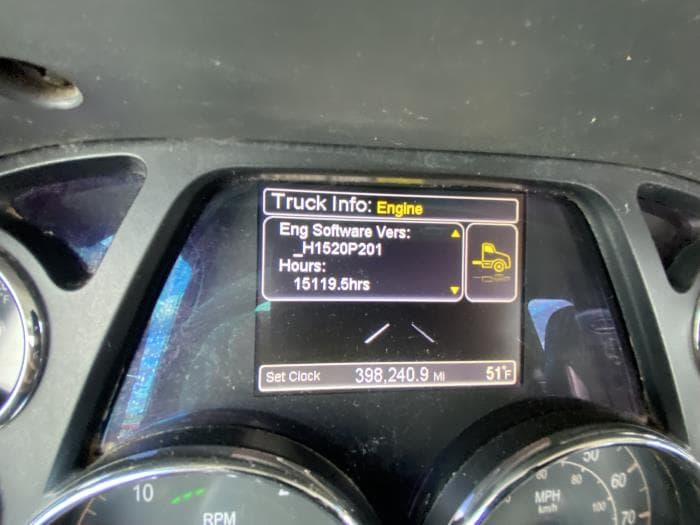 2020 Peterbilt 567 — photo 21