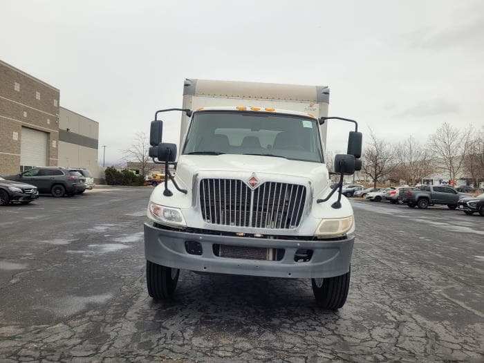 2020 International MV — photo 3