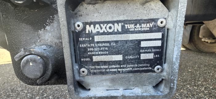 2020 Peterbilt 337 — photo 16