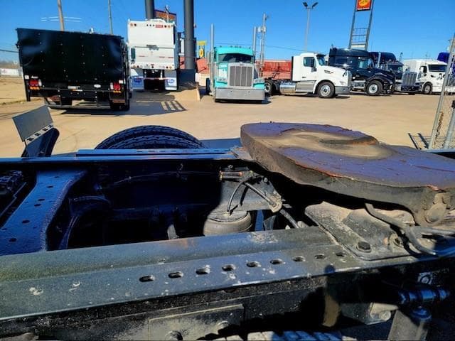 2022 Peterbilt 579 — photo 13