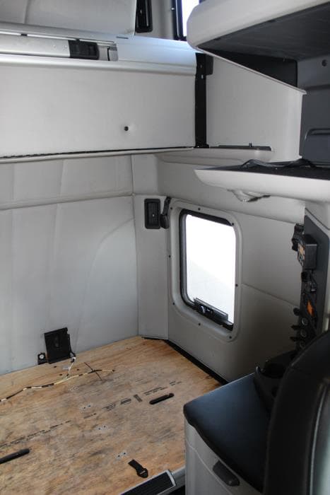 2023 Peterbilt 579 — photo 17