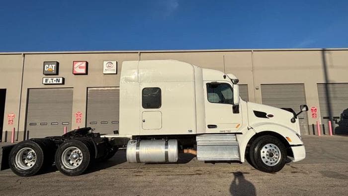 2022 Peterbilt 579 — photo 5