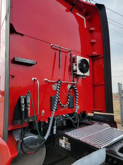 2021 Kenworth T680 — photo 12