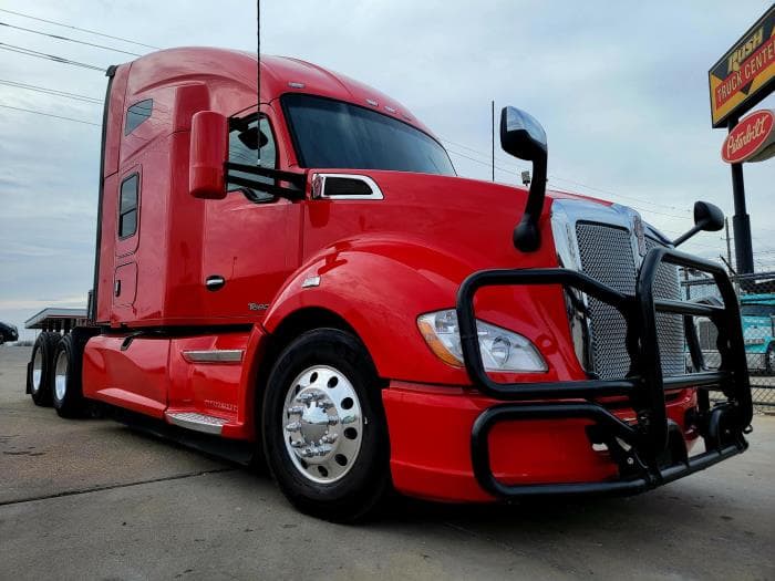 2021 Kenworth T680 — photo 4