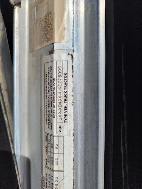 2022 Peterbilt 389 — photo 24