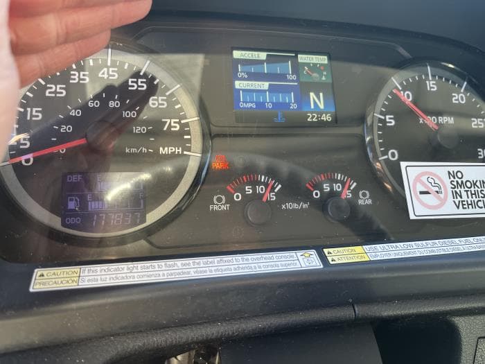 2017 Hino 268 — photo 18