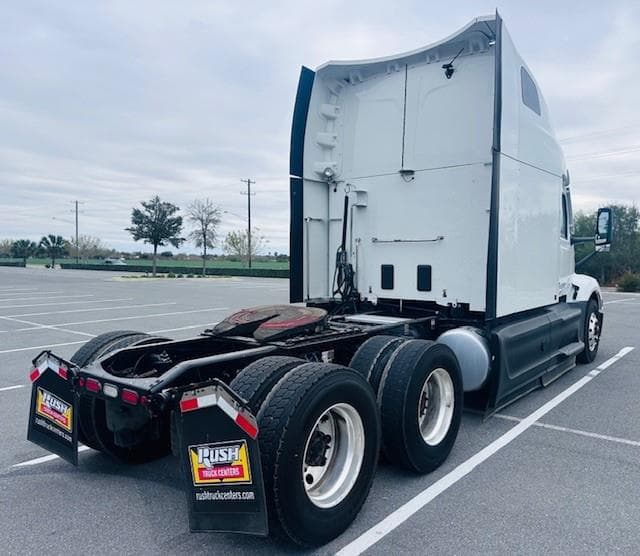2021 Peterbilt 579 — photo 6