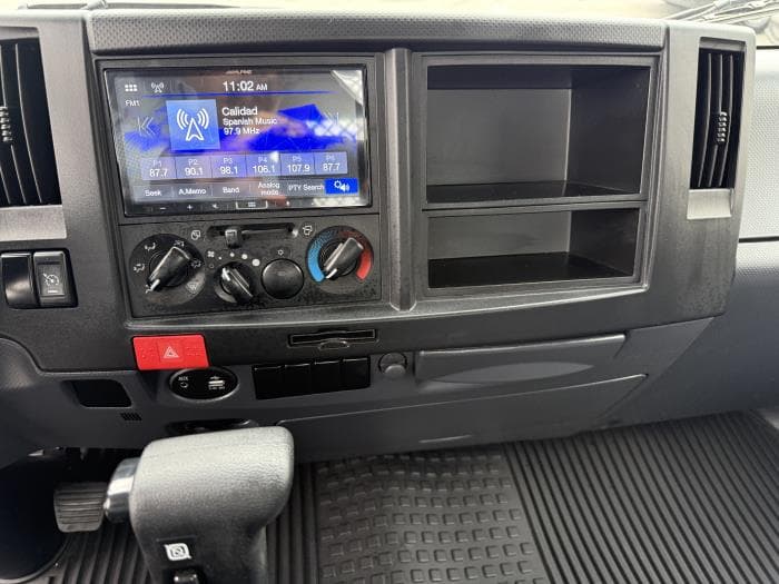 2025 Isuzu NRR — photo 15