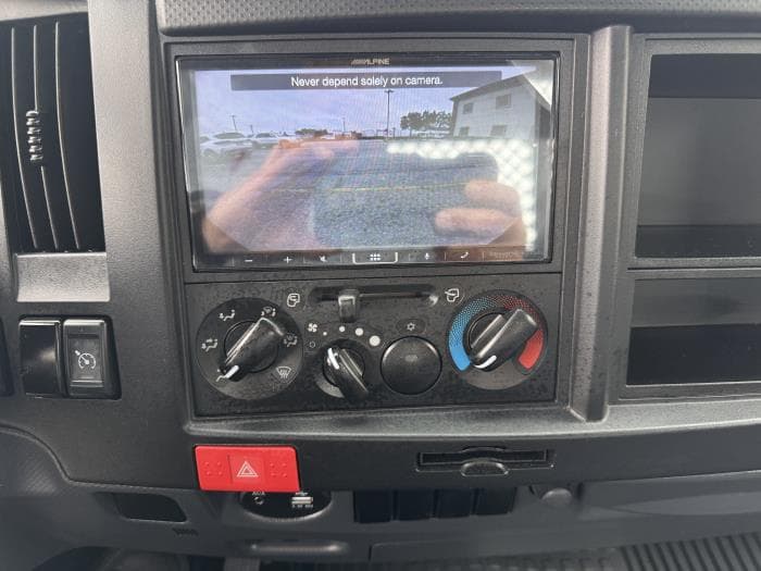 2025 Isuzu NRR — photo 17