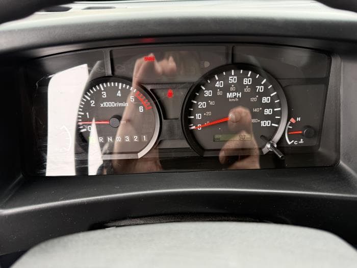 2025 Isuzu NRR — photo 19