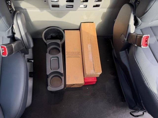 2027 Peterbilt 567 — photo 42