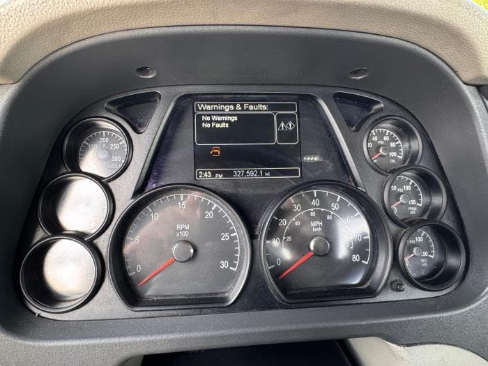 2021 Peterbilt 579 — photo 13