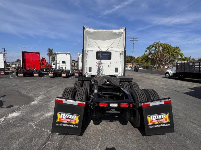 2021 Peterbilt 579 — photo 7