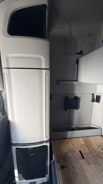 2021 Peterbilt 579 — photo 12