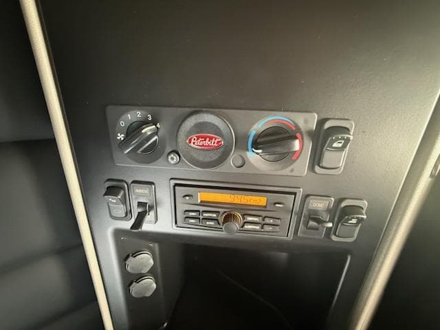 2027 Peterbilt 589 — photo 10